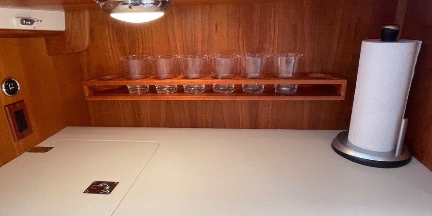 Hinckley Talaria 48 MKII