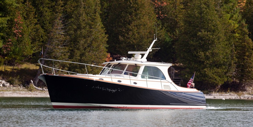 Hinckley Talaria 48 MKII