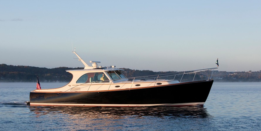 Hinckley Talaria 48 MKII