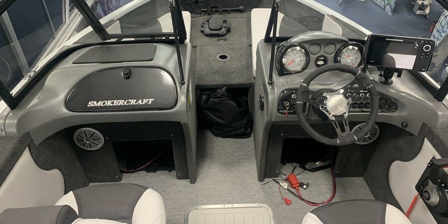 Smoker Craft Legacy Ultima 172