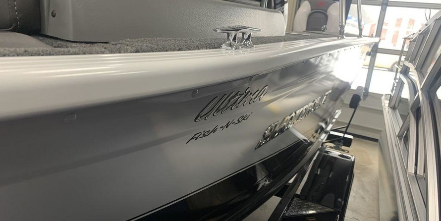 Smoker Craft Legacy Ultima 172