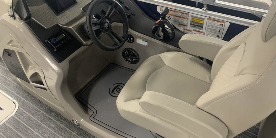 Premier Pontoons SunSation RF