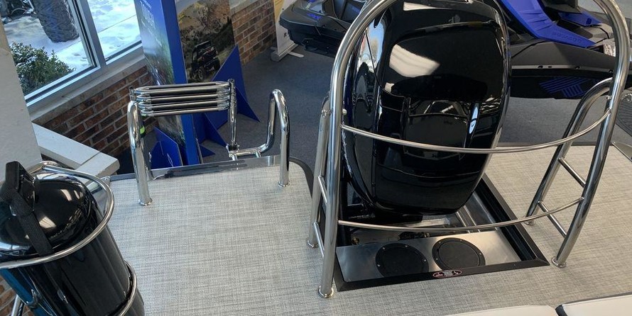 Premier Pontoons Grand Isle 250