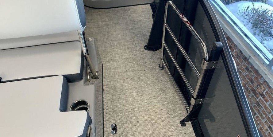 Premier Pontoons Grand Isle 250