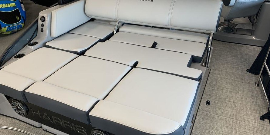 Premier Pontoons Grand Isle 250