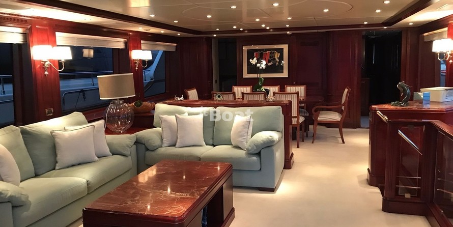 Benetti Tradition 100
