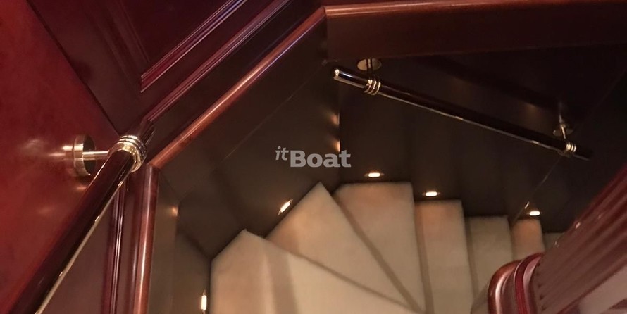 Benetti Tradition 100