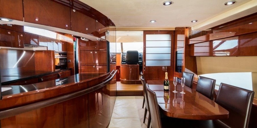 Fairline 74 Squadron