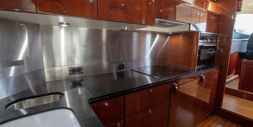 Fairline 74 Squadron