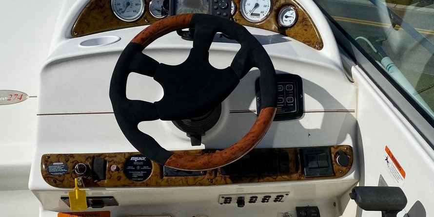 Larson Cabrio 274