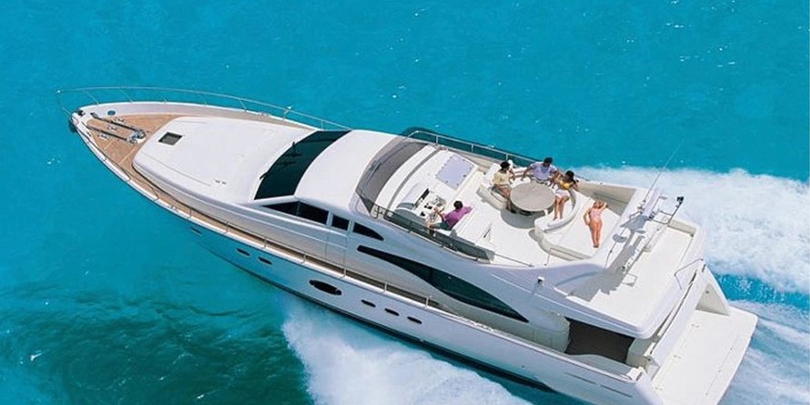 Ferretti 68