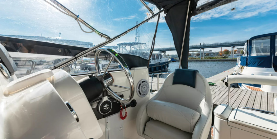 Nautika 830 MC