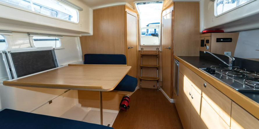 Nautika 830 MC