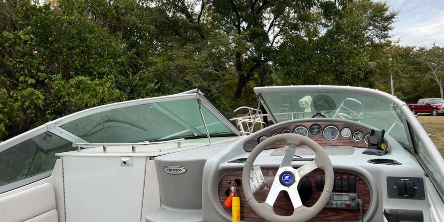 Four winns 248 vista