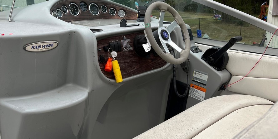 Four winns 248 vista