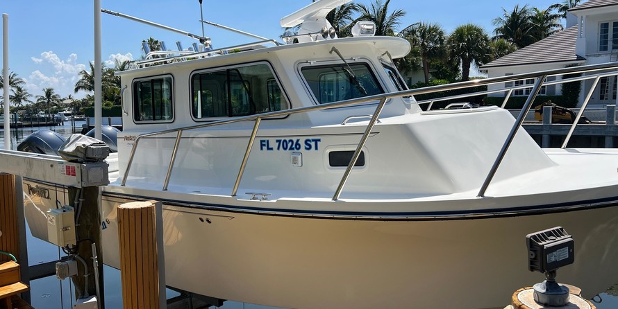 Parker 2530 Extended Sport Cabin