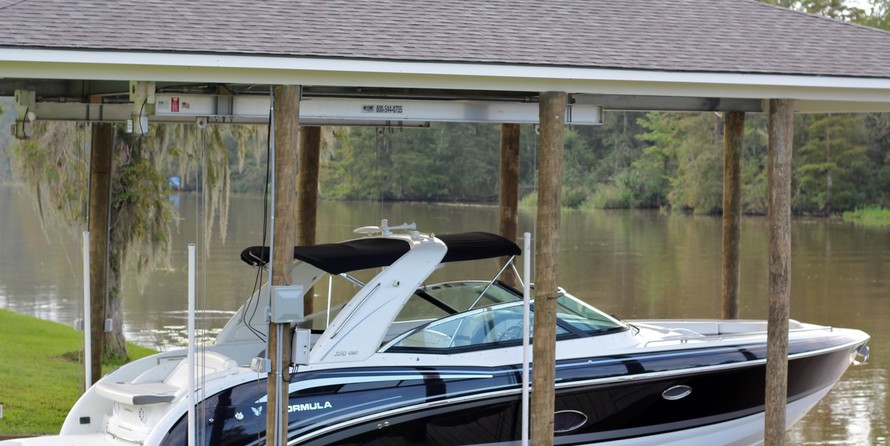 Formula 350 Crossover Bowrider