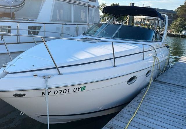Rinker 270 Fiesta Vee