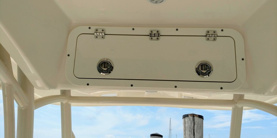 Cobia 217 center console