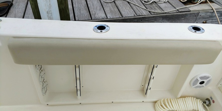 Cobia 217 center console