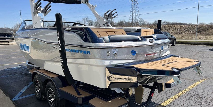 Malibu Wakesetter 23 LSV