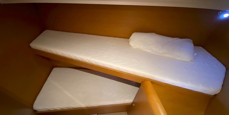 Jeanneau Sun Odyssey 439 Performance