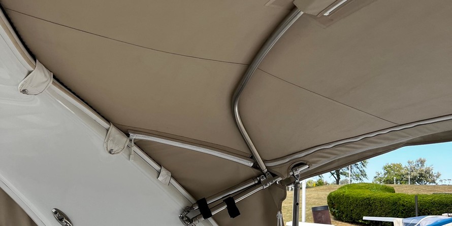 Formula 350 Sun Sport