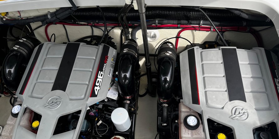 Formula 350 Sun Sport