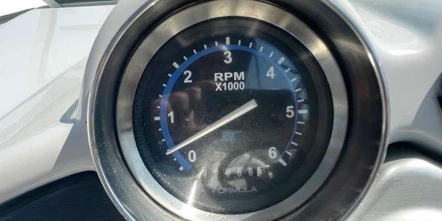 Formula 240 Bowrider