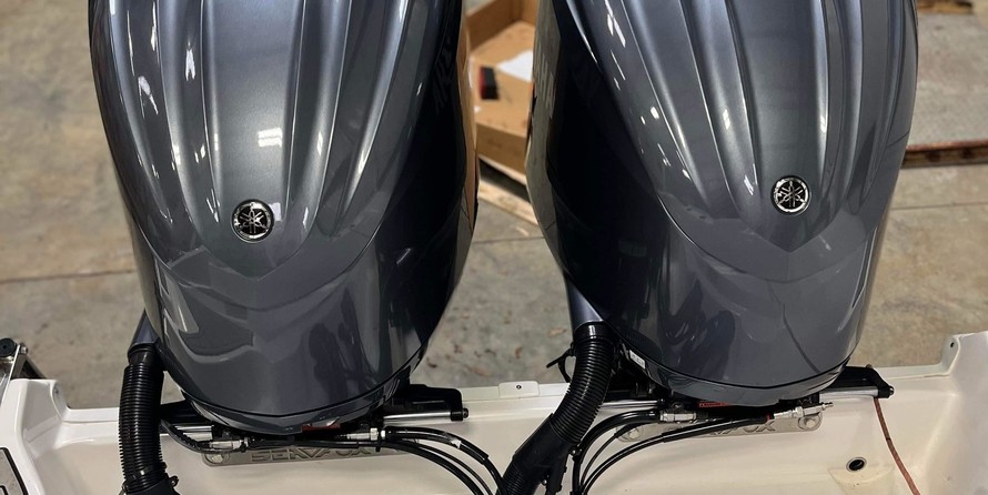 288 Sea Fox Commander