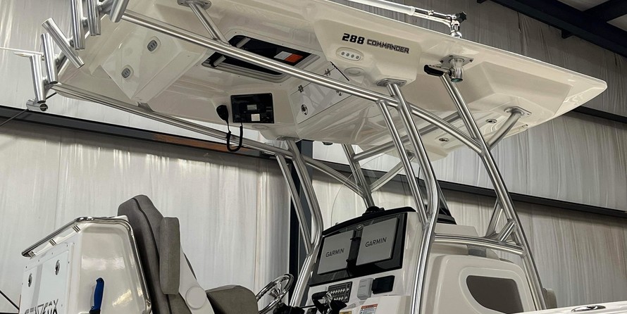 288 Sea Fox Commander