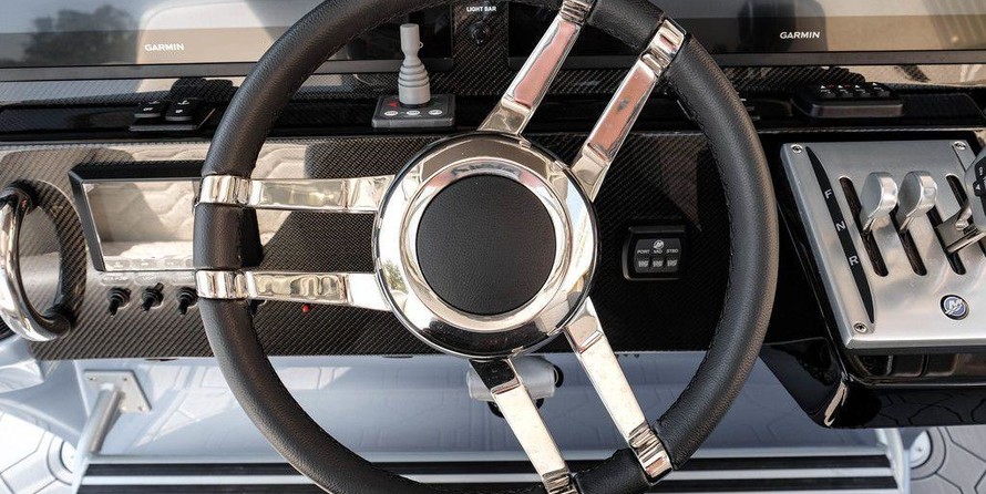 Nor-tech 340 Sport Open