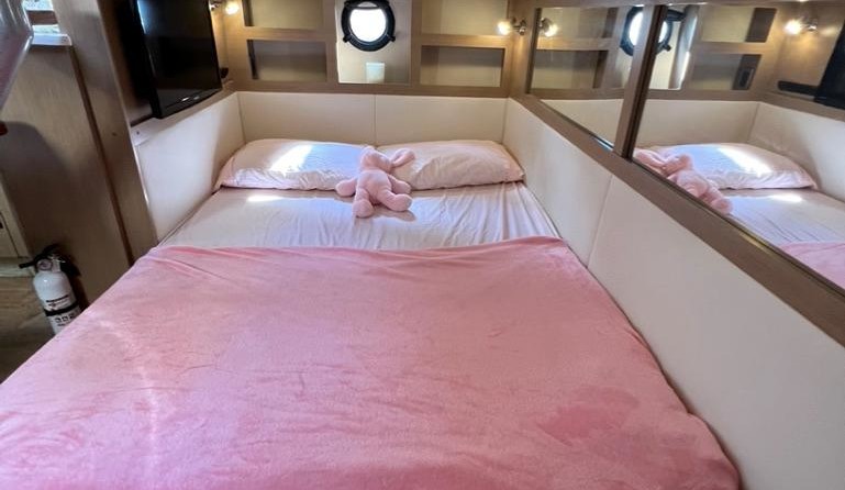 Sea Ray Sundancer 350 Coupe