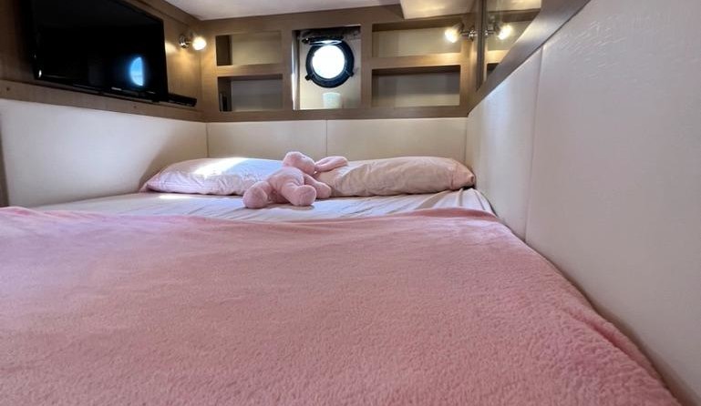 Sea Ray Sundancer 350 Coupe