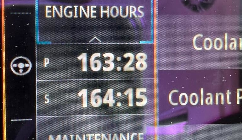 Sea Ray Sundancer 350 Coupe