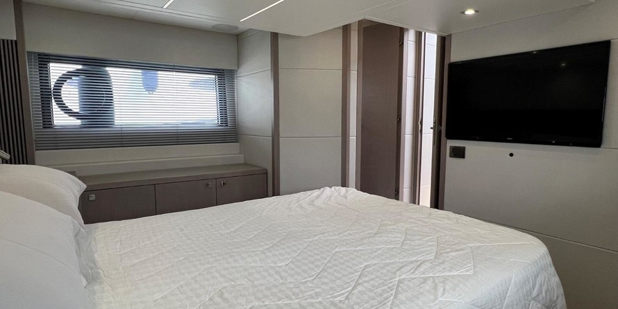 Sunseeker Predator 50