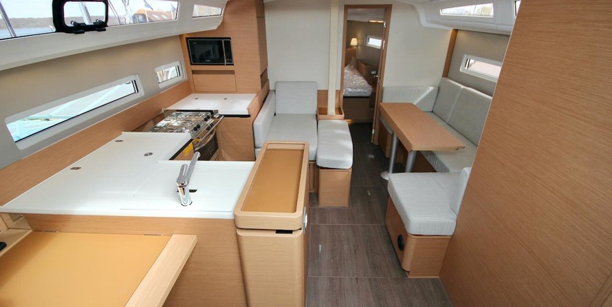 Jeanneau Sun Odyssey 410
