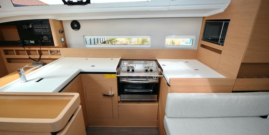 Jeanneau Sun Odyssey 410