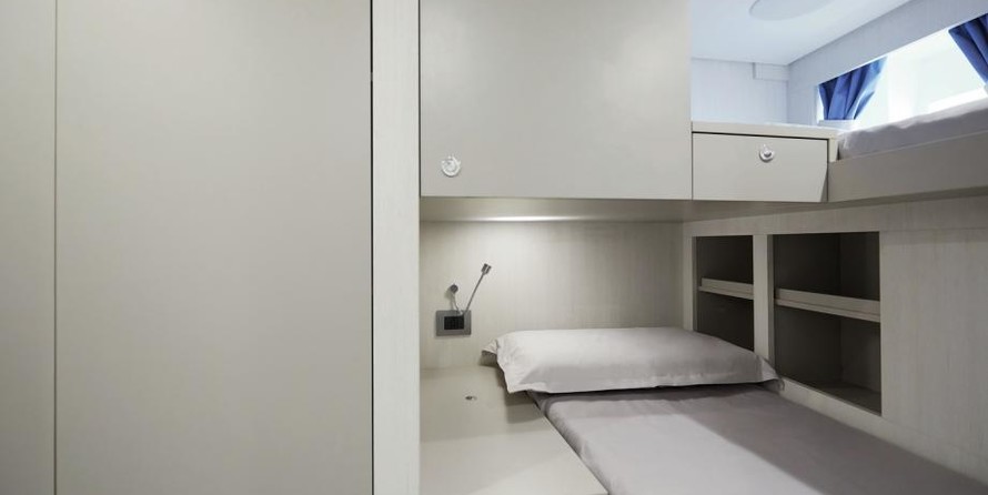 AZIMUT GRANDE 38 METRI TRI-DECK