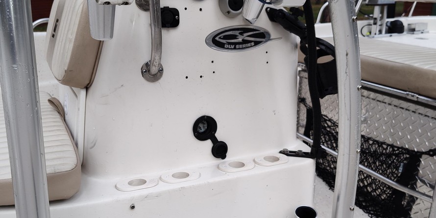 Carolina skiff 218 dlv