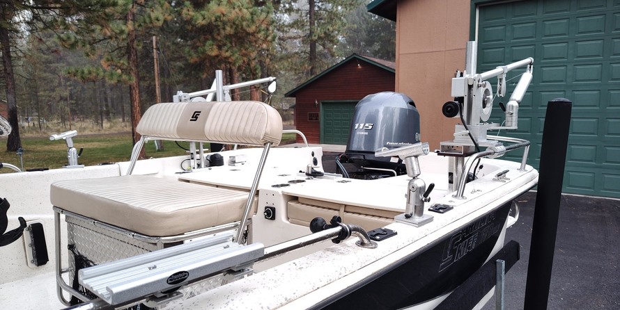 Carolina skiff 218 dlv