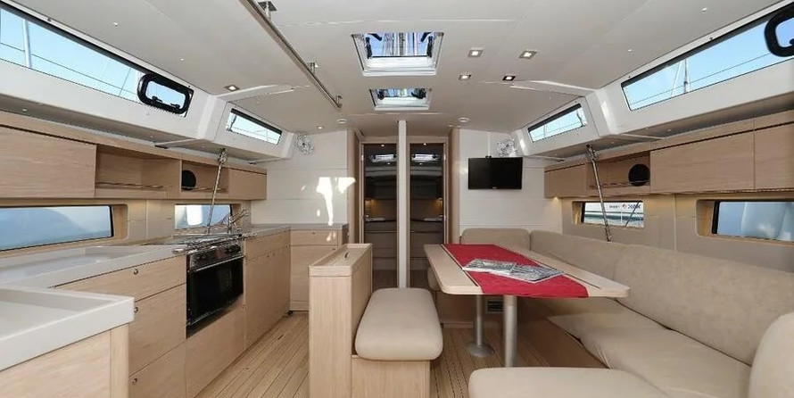 Beneteau Oceanis 46.1