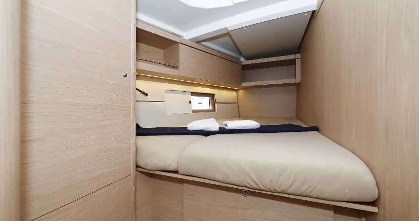 Beneteau Oceanis 46.1