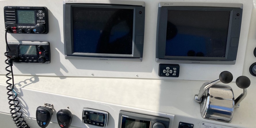 Egg harbor 37 convertible