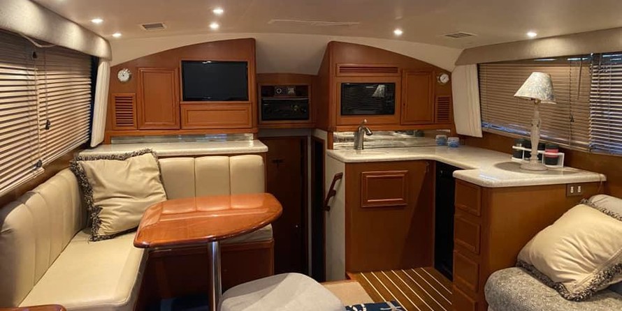 Egg harbor 37 convertible