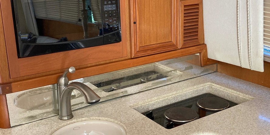 Egg harbor 37 convertible