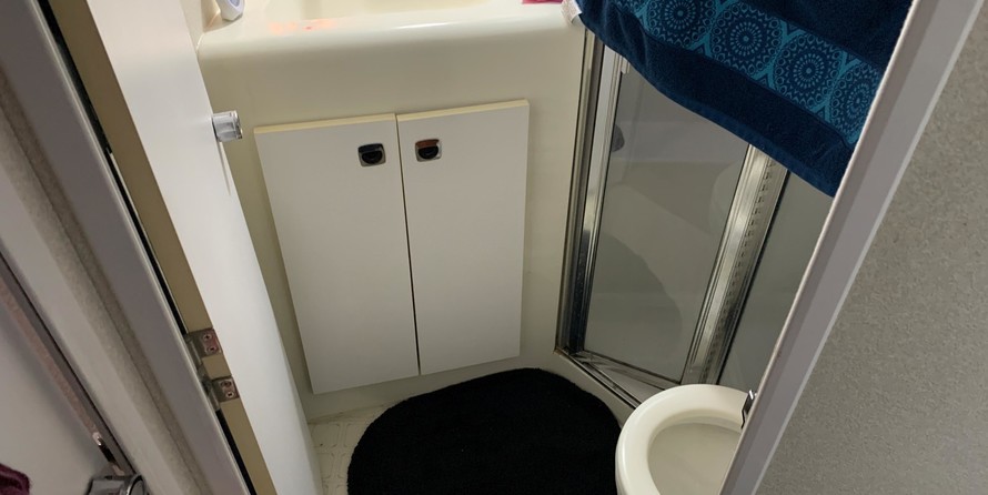 Silverton 34 Motor Yacht