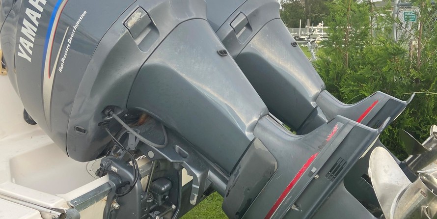 Grady white 270 islander