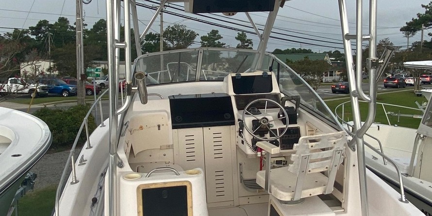 Grady white 270 islander