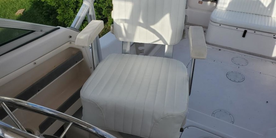 Grady white 270 islander